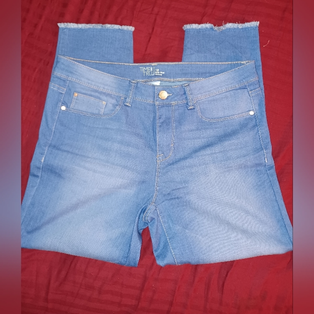 SIZE 12 MID-RISE DENIM JEANS